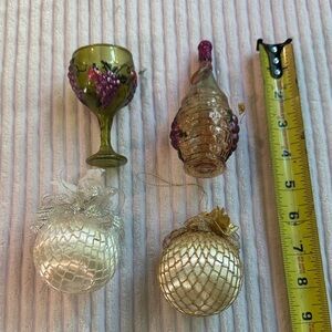 Elegant Holiday Ornament Set - Gold and Green